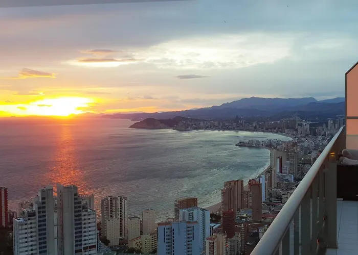 42nd Floor - Penthouse Vip With Private Terrace And Sea Views